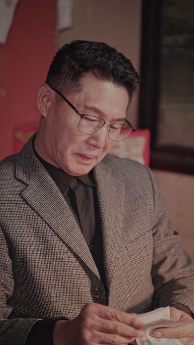 和田挖玉整个河床都是我的矿场